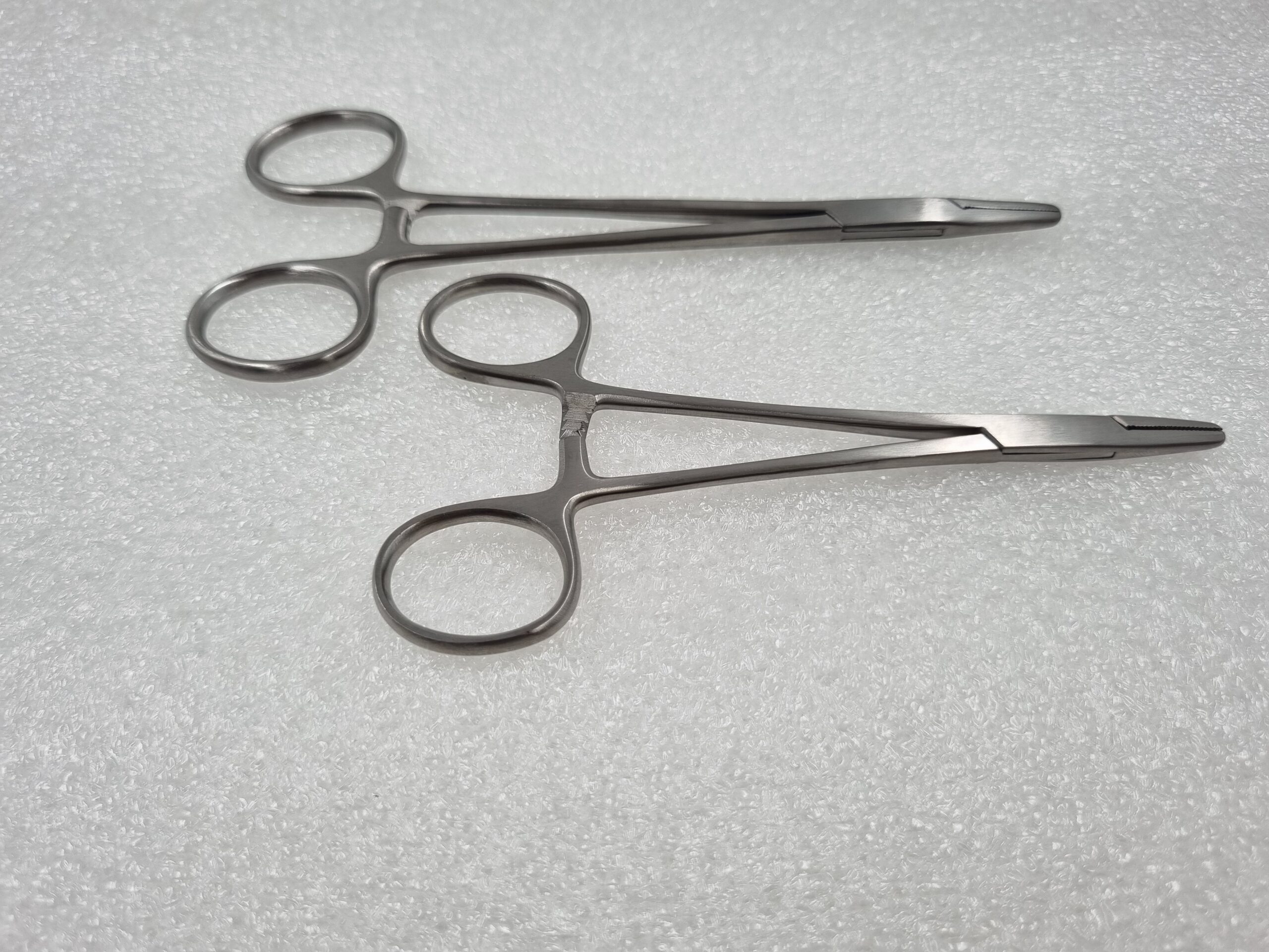Julldent 110 Hemostats Artery Forceps 6" - Image 2