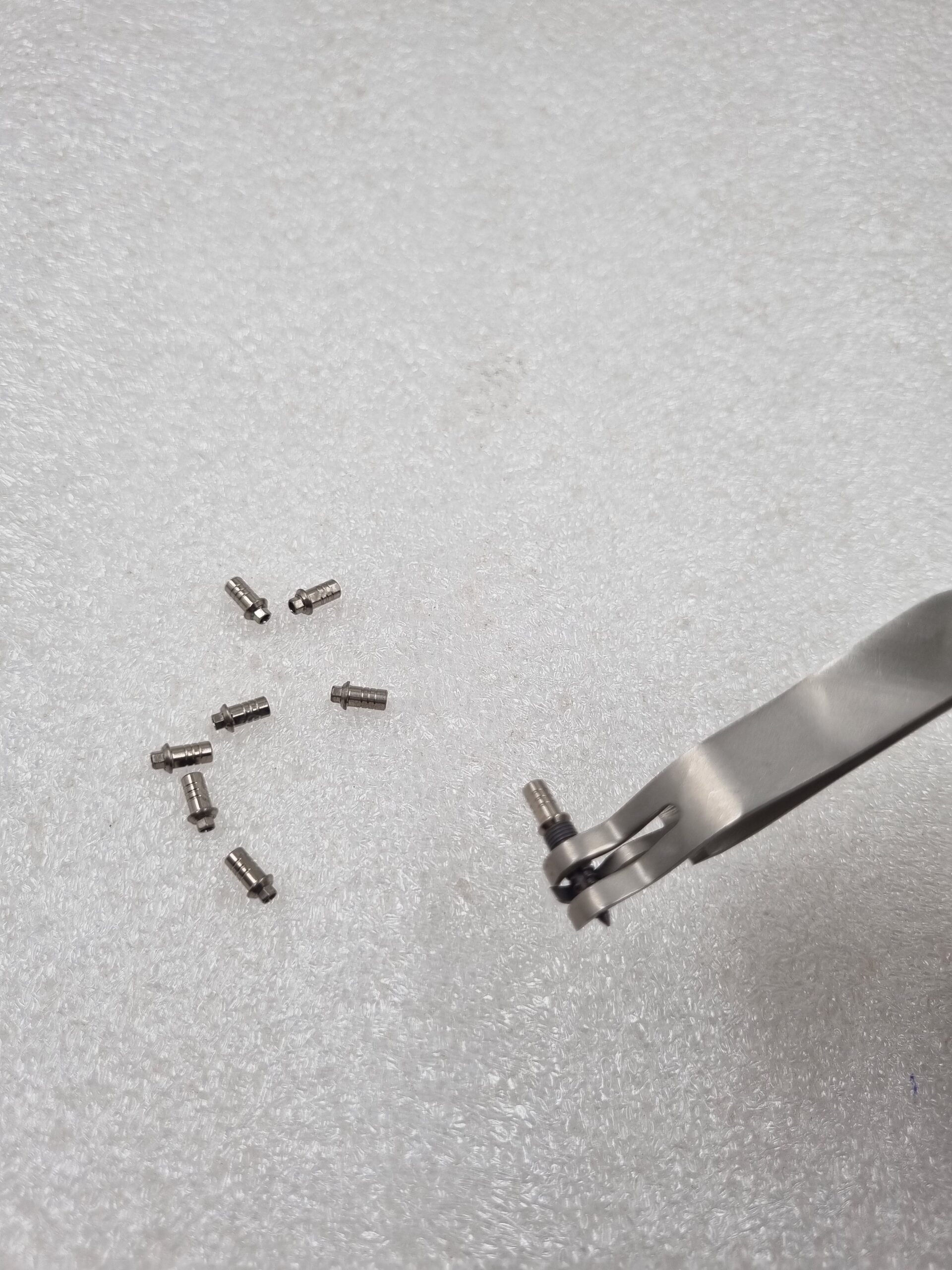 Julldent 039 Abutment Holding Tweezer - Image 8